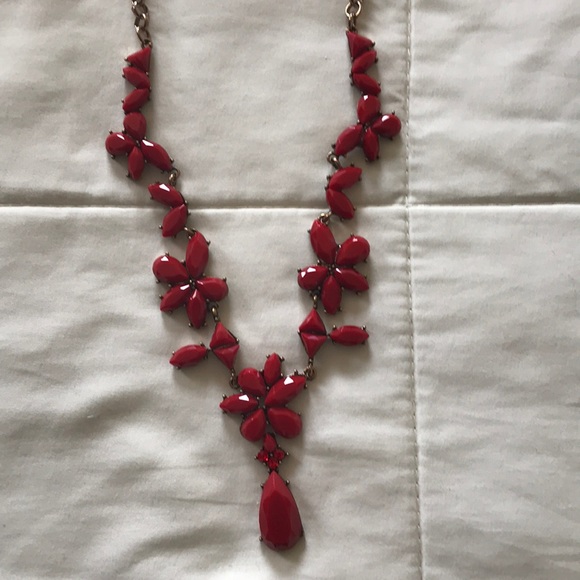 Necklace and Earring Set. - Picture 3 of 3